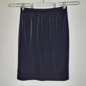JODY CALIFORNIA USA Black Velour Velvet Skirt Size M Stretch Knee Length A-Line